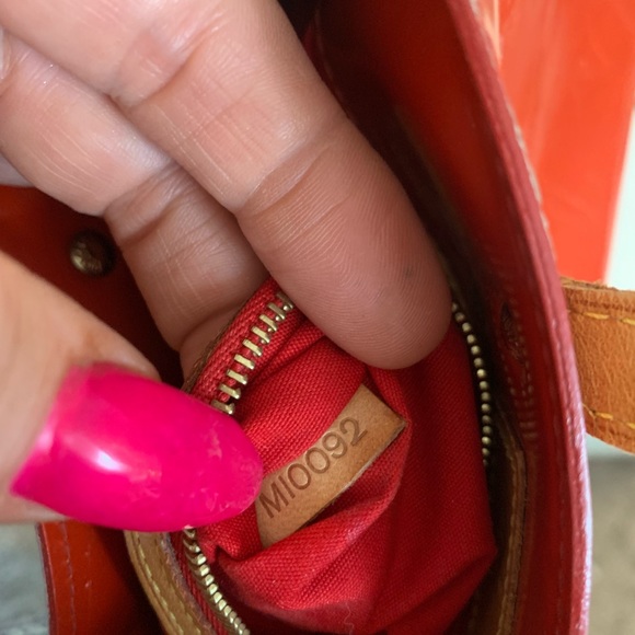 Authentic Louis Vuitton veneer red orange bag - Picture 5 of 15